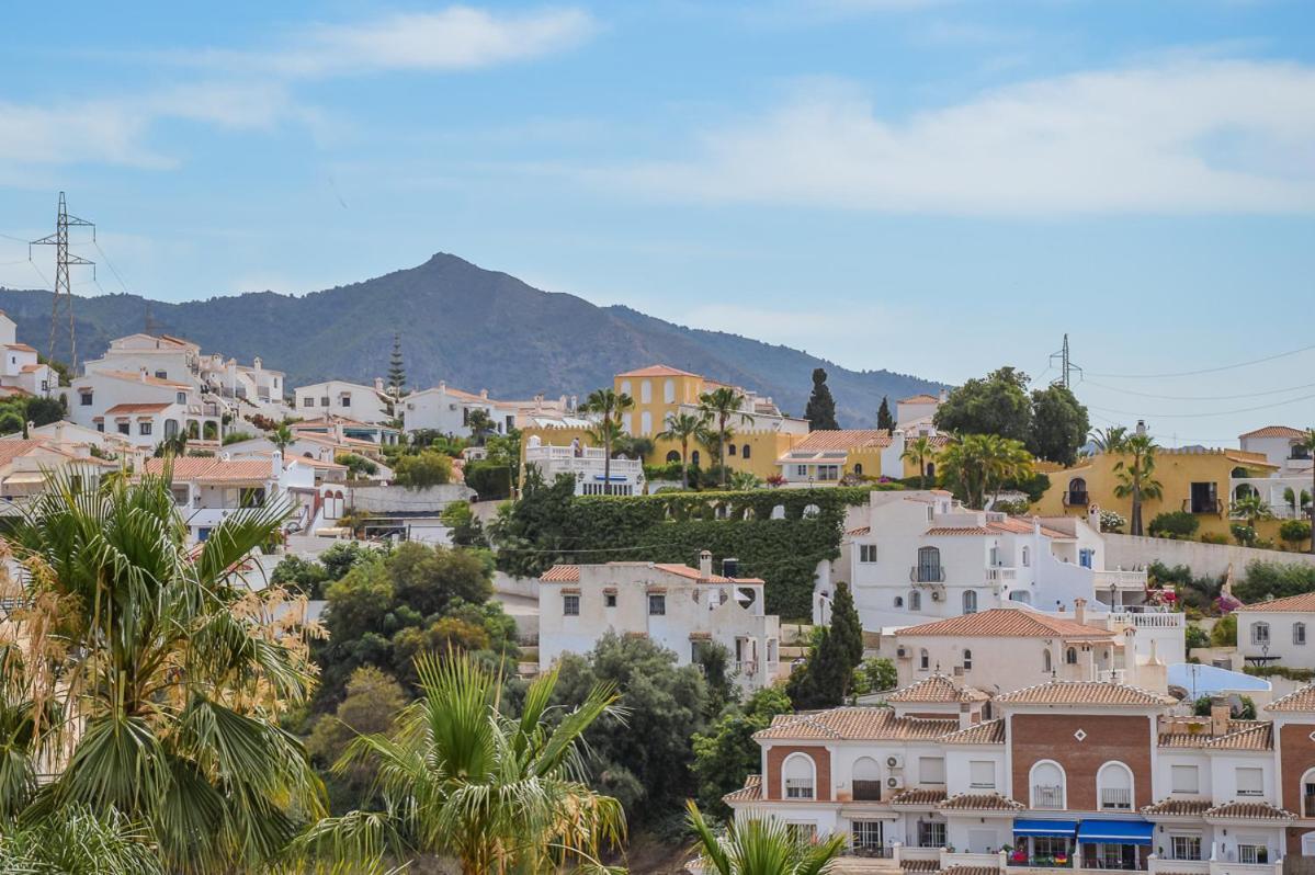 Andaluz Apartments Mar De Nerja Exterior foto