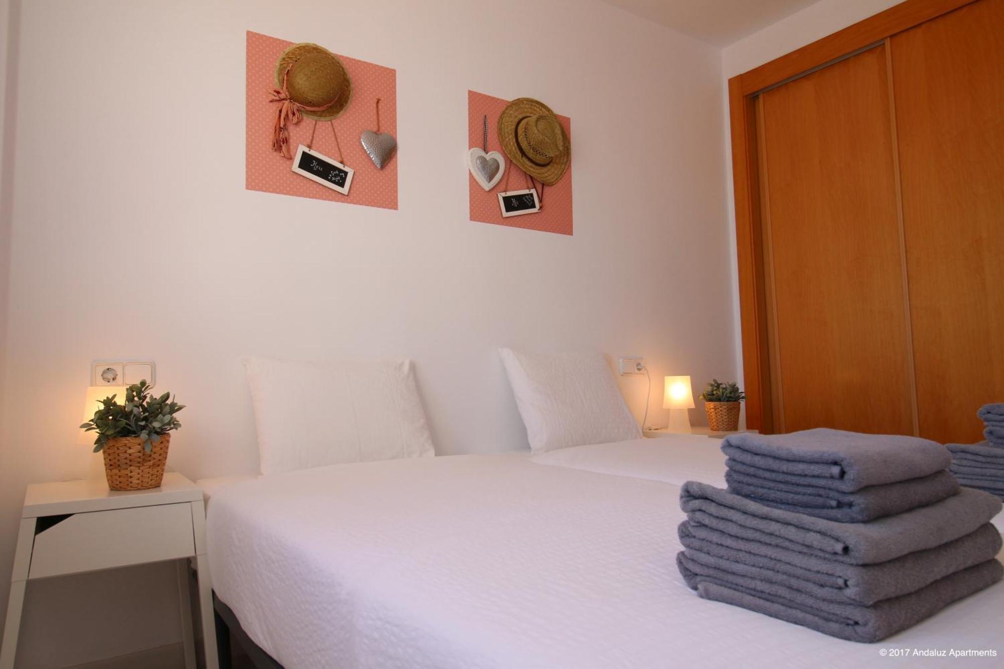 Andaluz Apartments Mar De Nerja Exterior foto